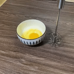 Stainless Steel Semi-Automatic Whisk